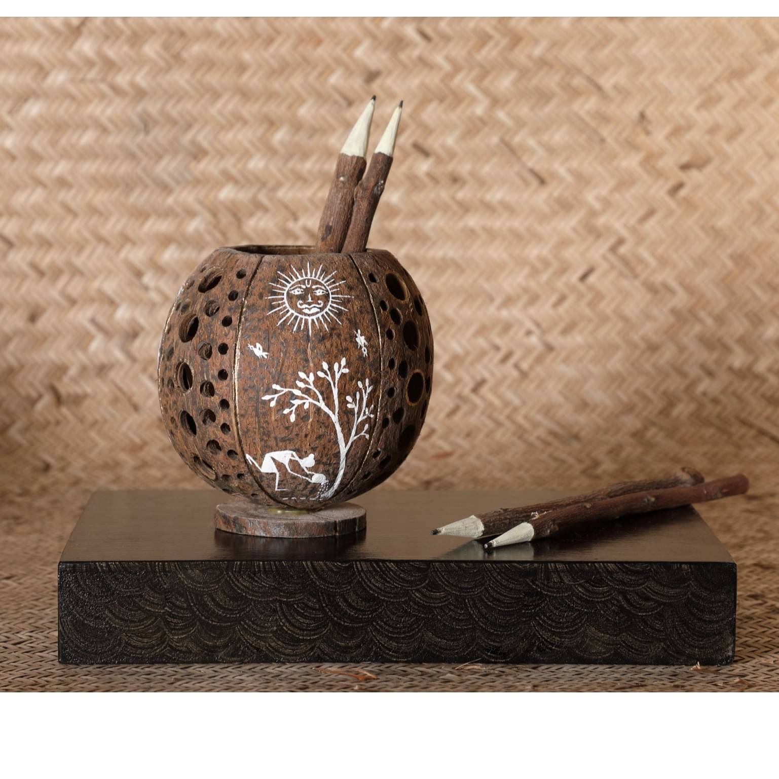 Coconut carvings Carriers: (Warli Art) (Code No: CO-G19 082)