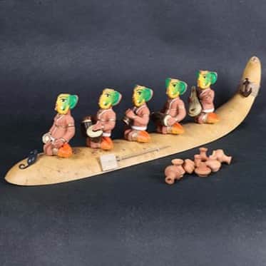 Ganesh Musical Dudhi Boat - top_view
