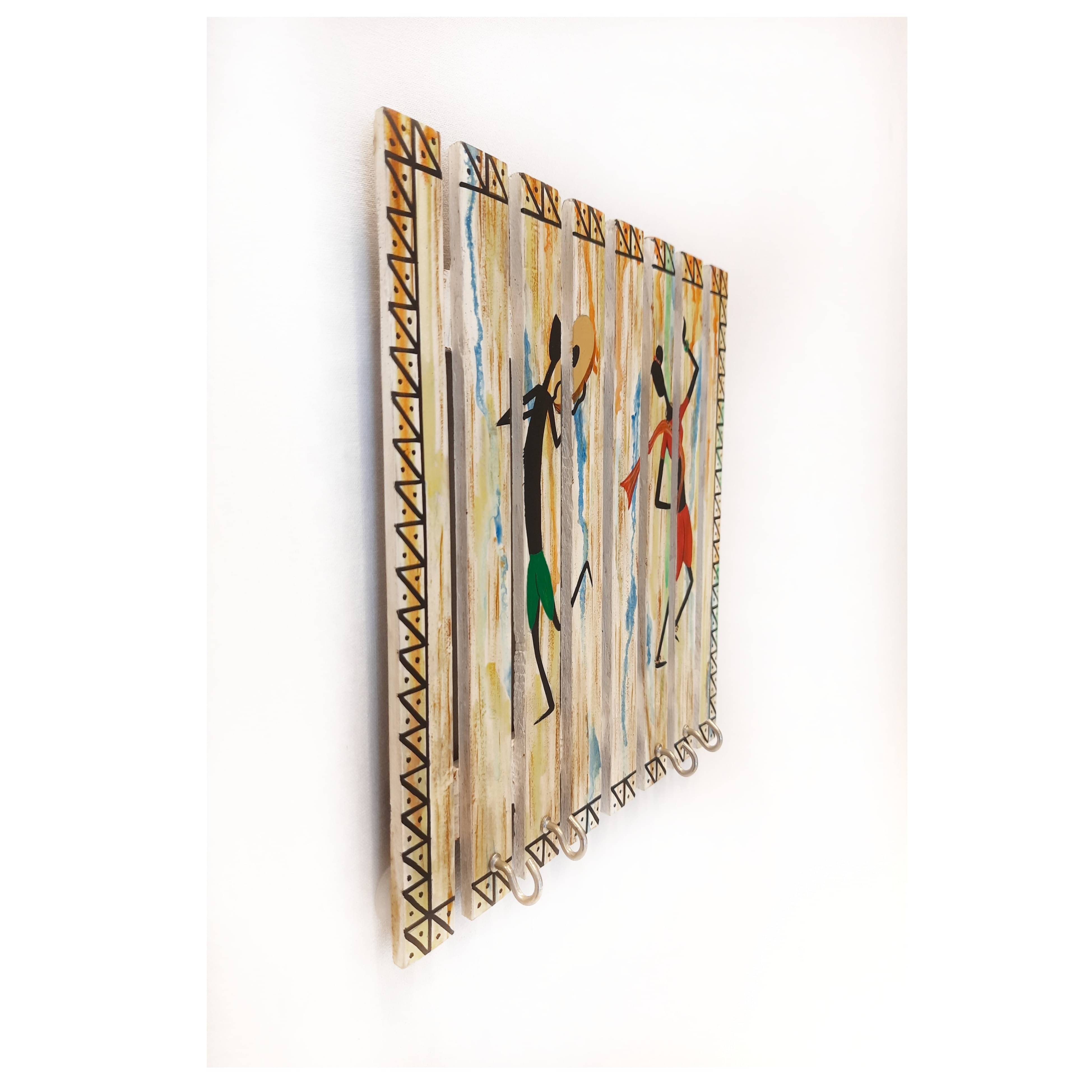 Wooden Picturesque Fencing : (Couple Dancing)