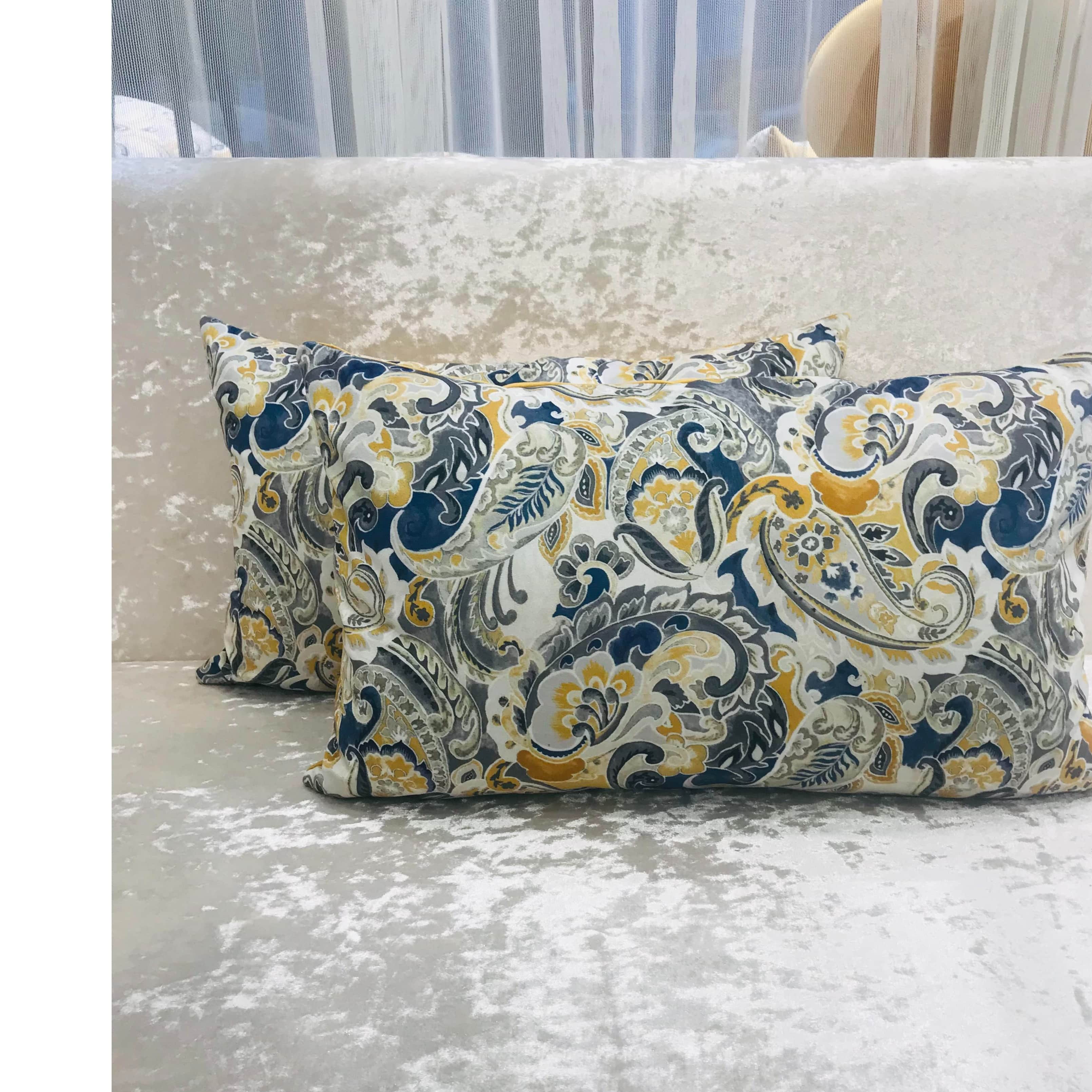 Classic Cushion Cover - front_view