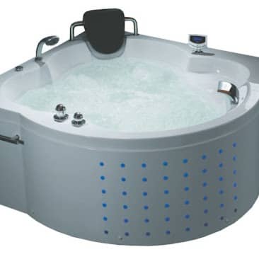 Luxury White Whirlpool Bathtub