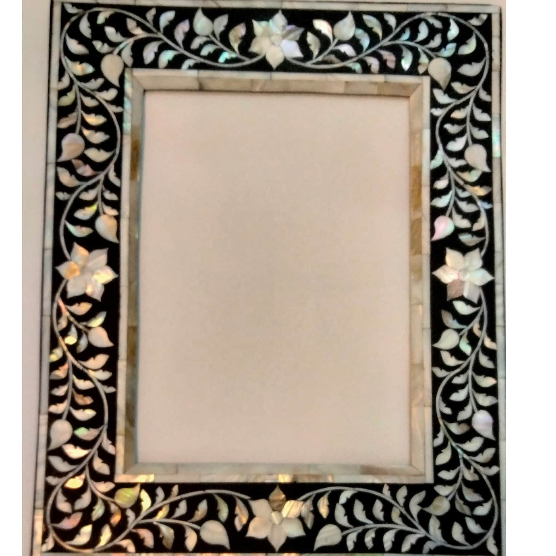 Glass Inlay Frame - top_view