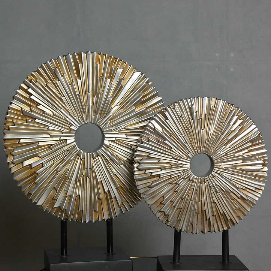 Metal Circle Stand Table Showpiece (Set Of 2) - photo