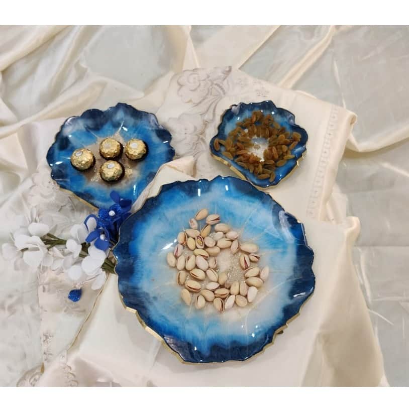 RESIN PLATTER SET - rear_view