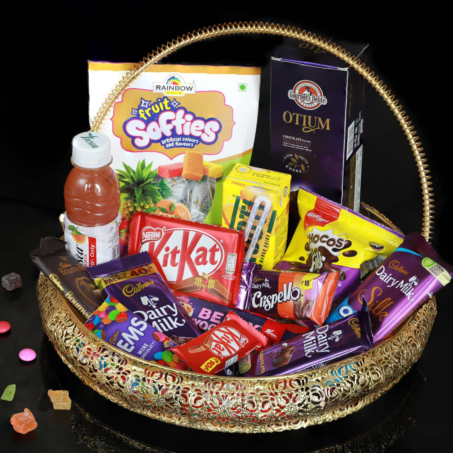 Tuxédo Elegant Basket Steel Decorative Basket