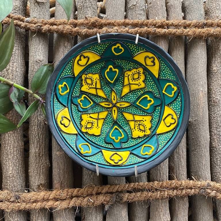 EARTHENWALLPLATES  artificial wall plates yellow and blue