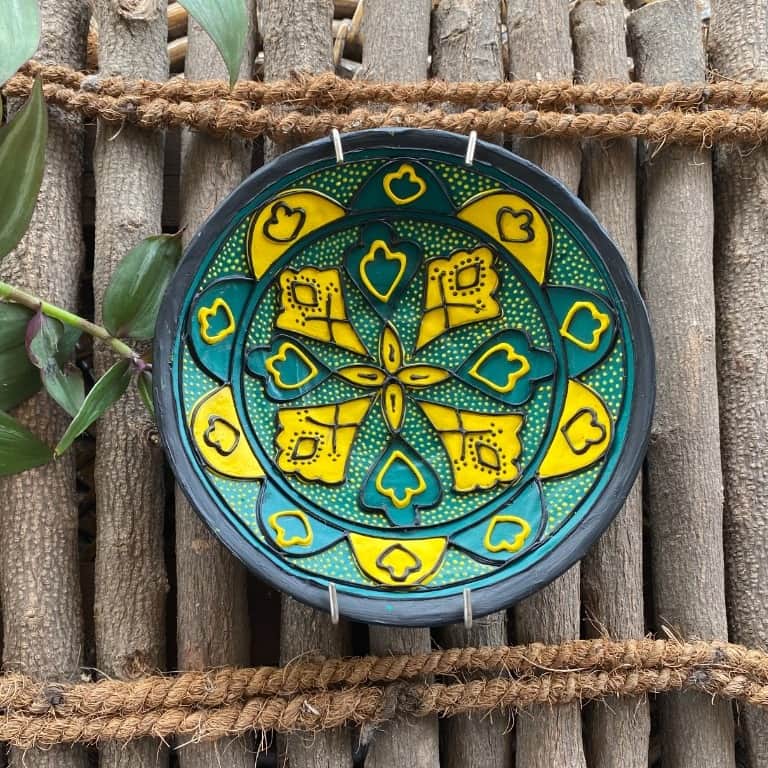 EARTHENWALLPLATES  artificial wall plates yellow and blue - front_view