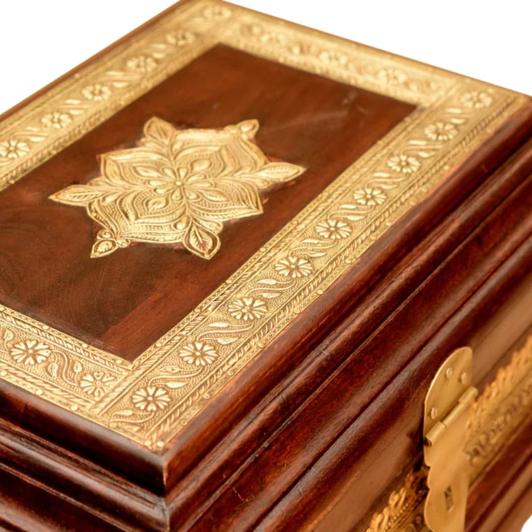 Wooden Box Brass ftd. - top_view