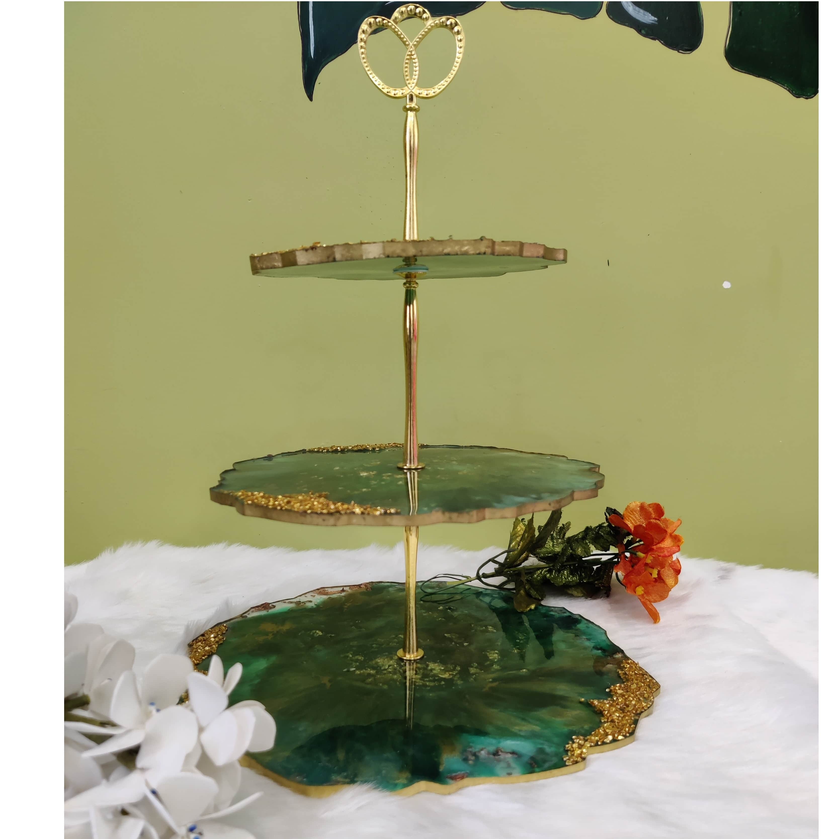 3-tiered Cake Stand with (Green) - top_view