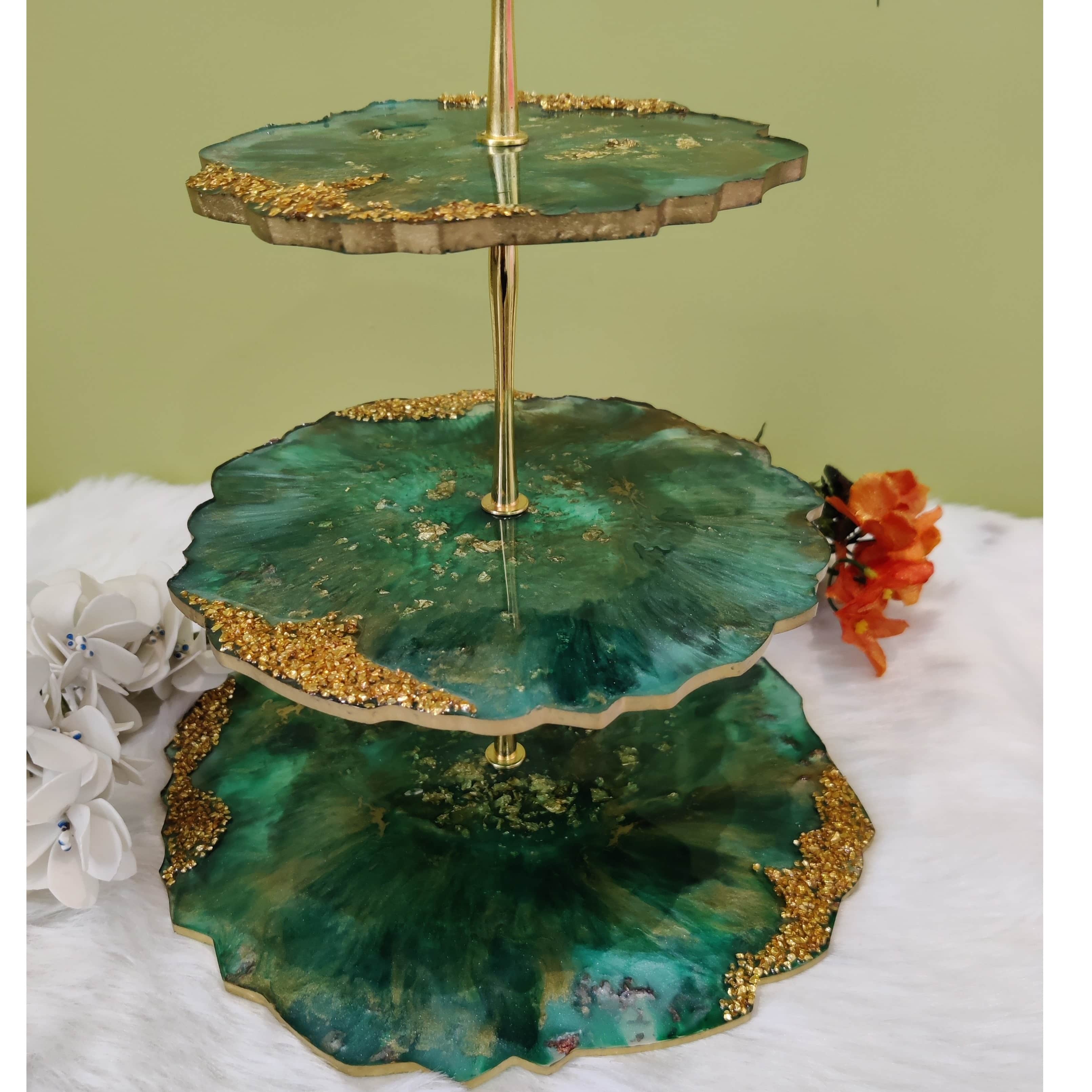 3-tiered Cake Stand with (Green) - right_view