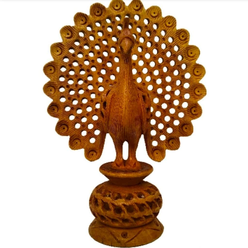 Wooden peacock undercut - top_view