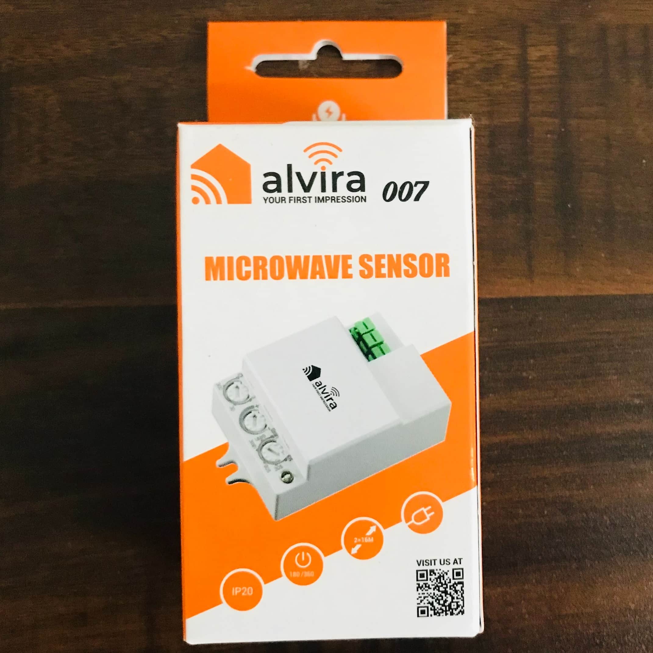 ALVIRA 007 Motion Sensor - left_view
