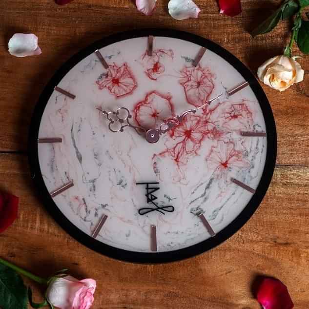 Wall Clock 12 inch Round TRD0005 - photo