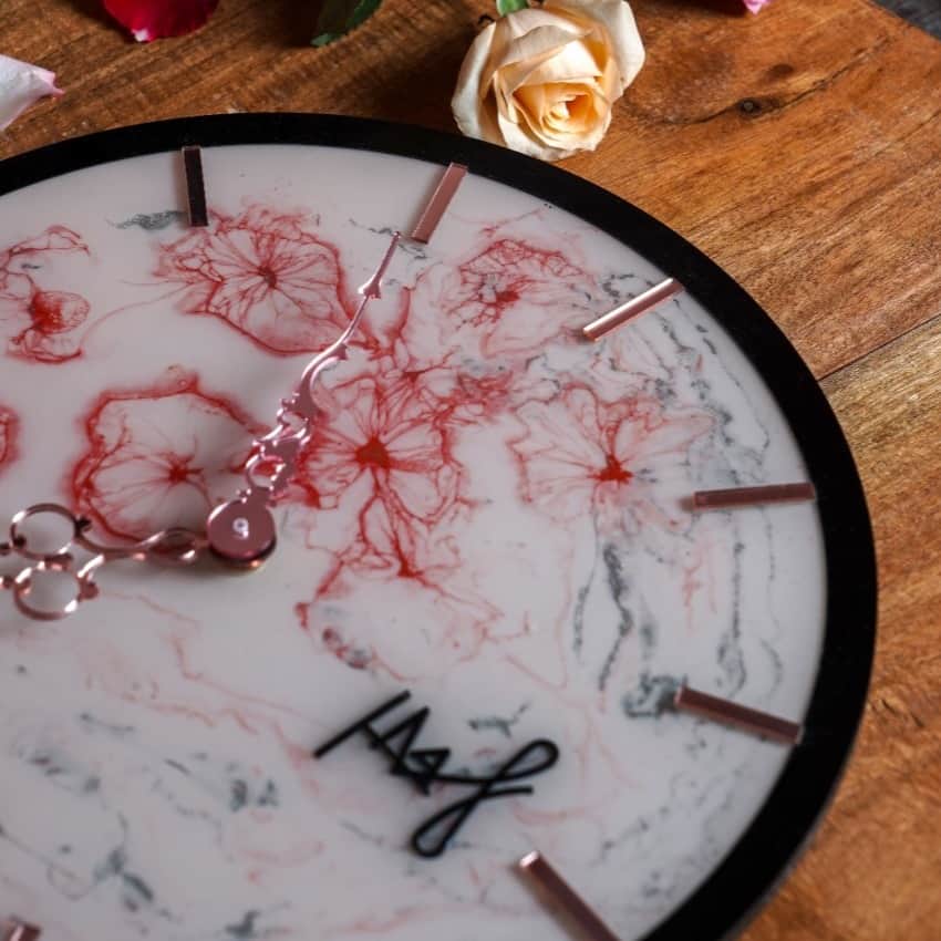 Wall Clock 12 inch Round TRD0005 - top_view