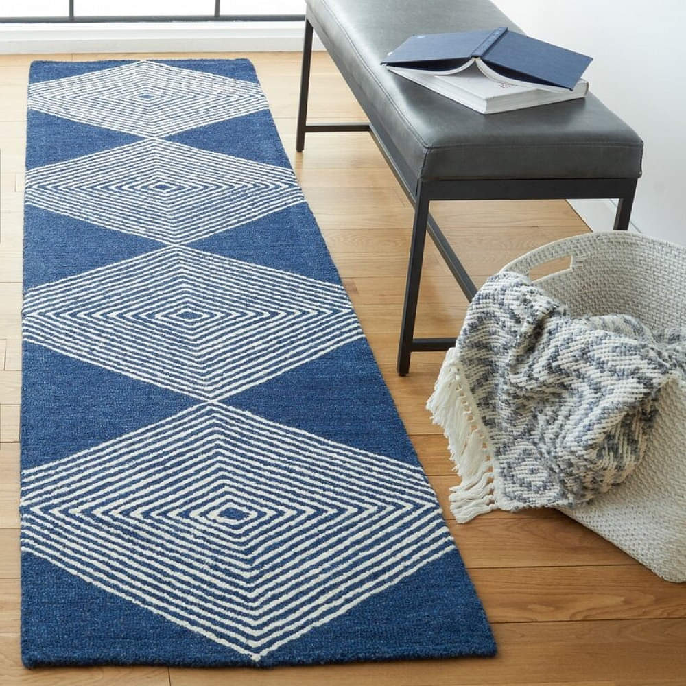 Konopka Geometric Handmade Tufted Rug - photo