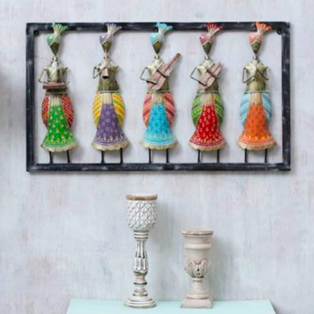 Beautiful Iron Five Musical Doll Wall Hanging - photo