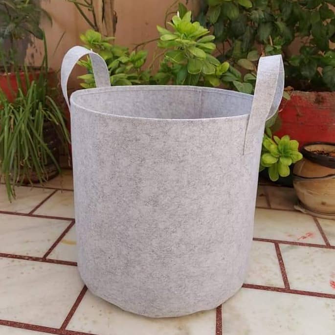 Fabric grow bags 15*15 ( inches) round shape set of 4 bags