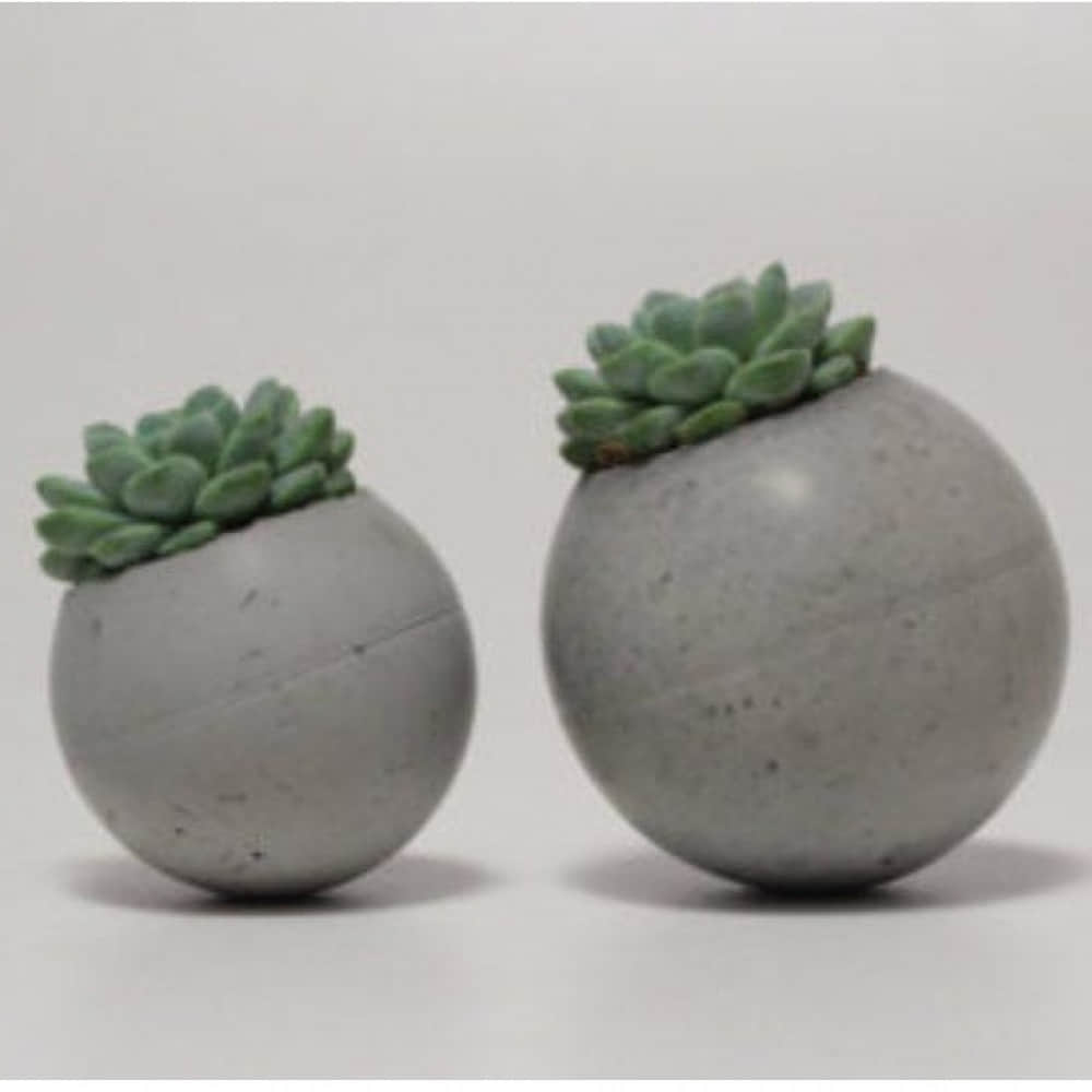 Grey Planter - photo
