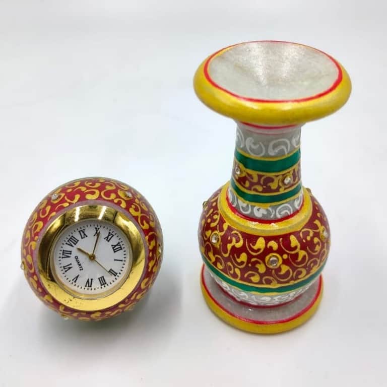 Marble Table Top Watch - top_view