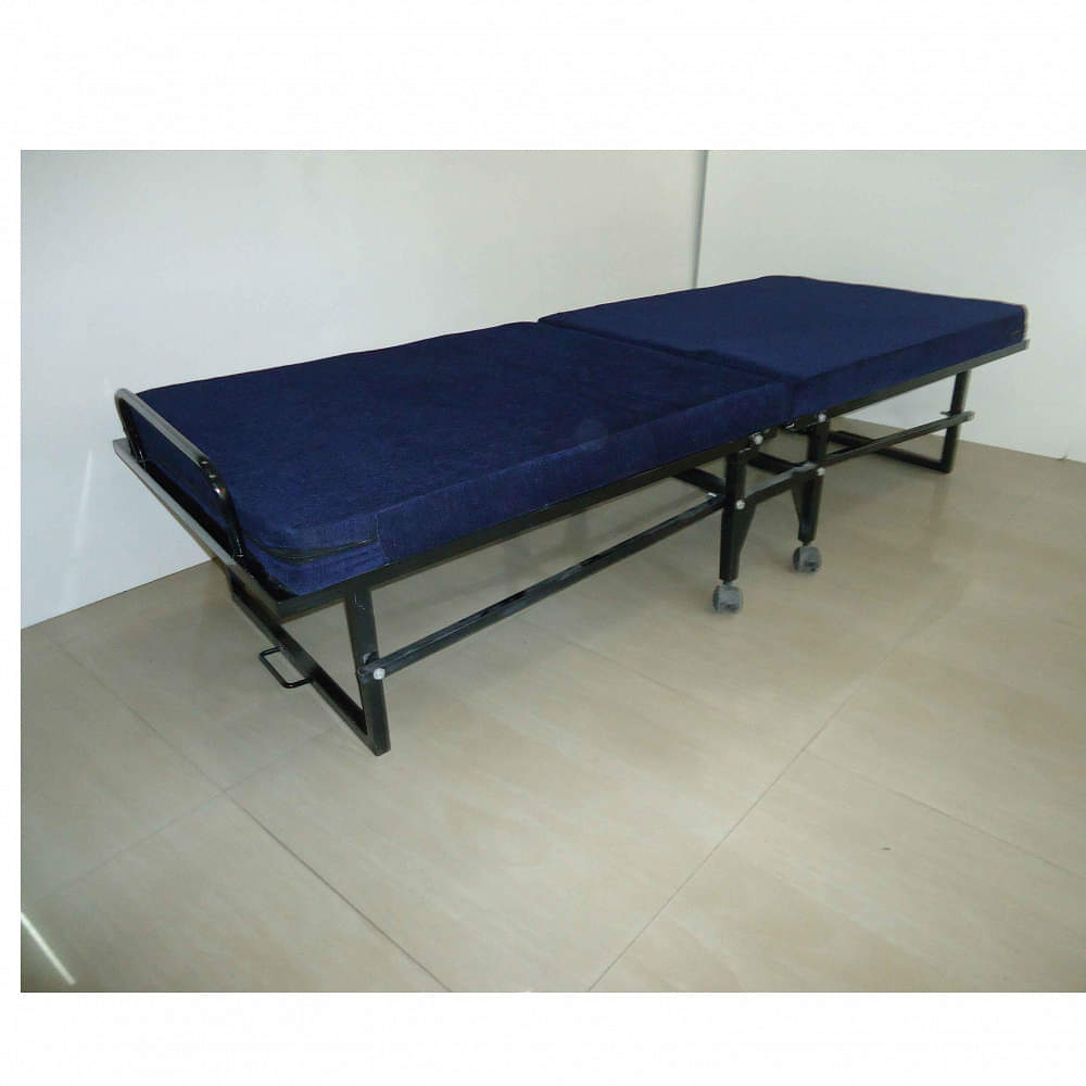Roll Away bed - photo