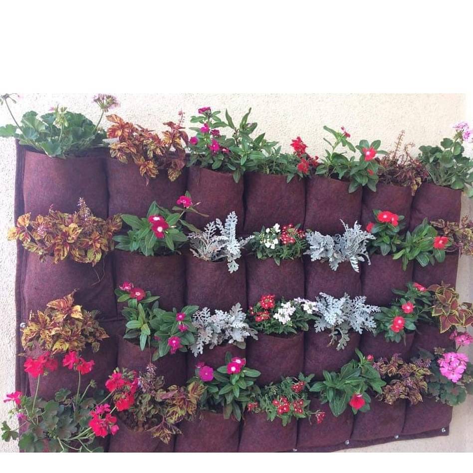 Vertical grow bags