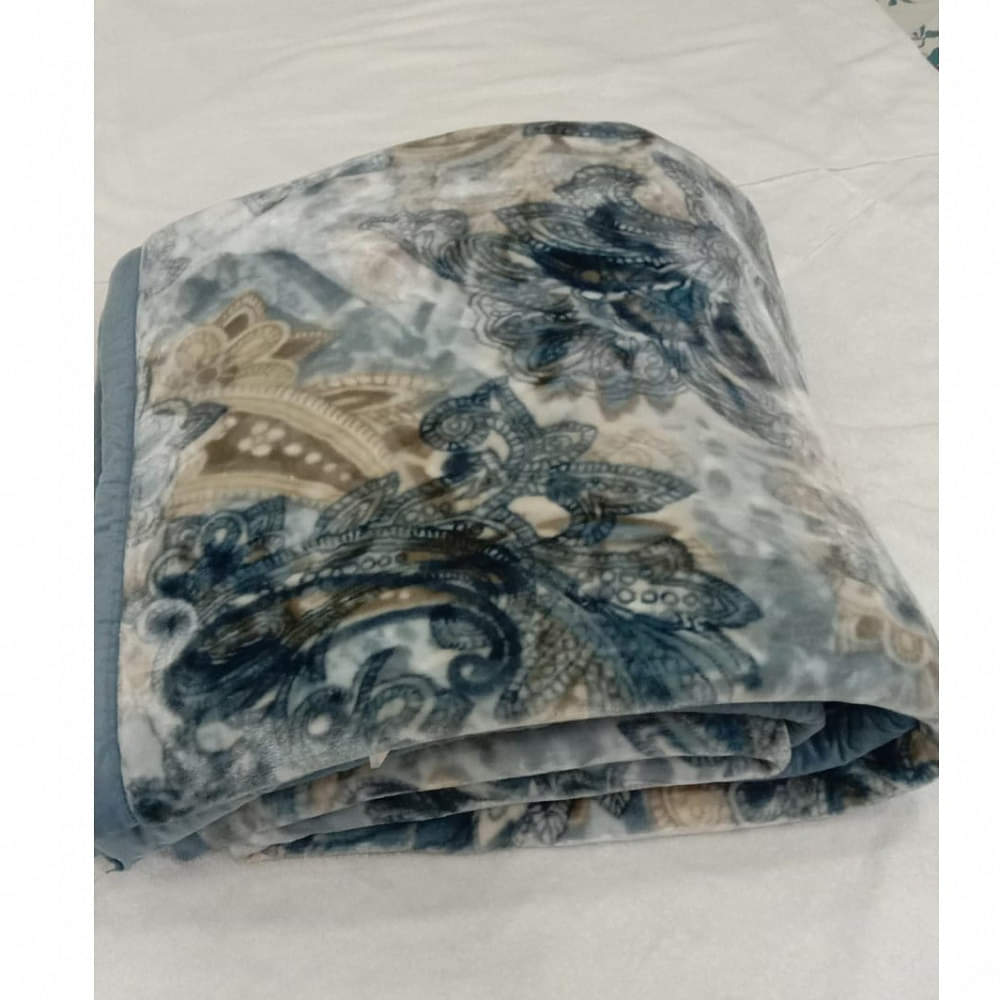 Floral Double Layer Polyester Blanket - photo