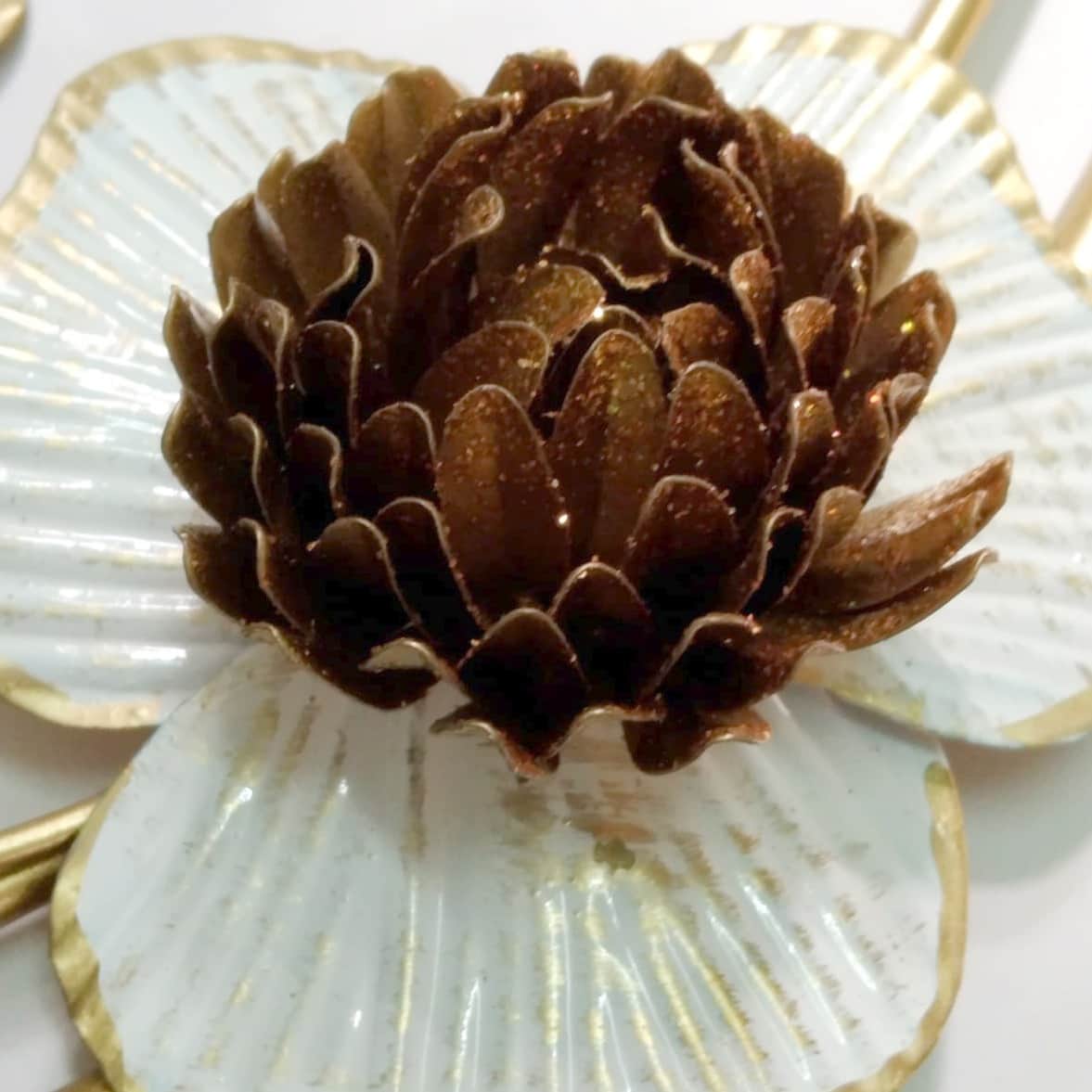 Beautiful Metal Wall Art With Small Flower - rear_view
