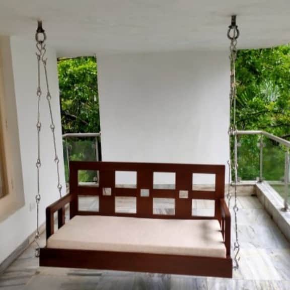 Wooden Swing - top_view