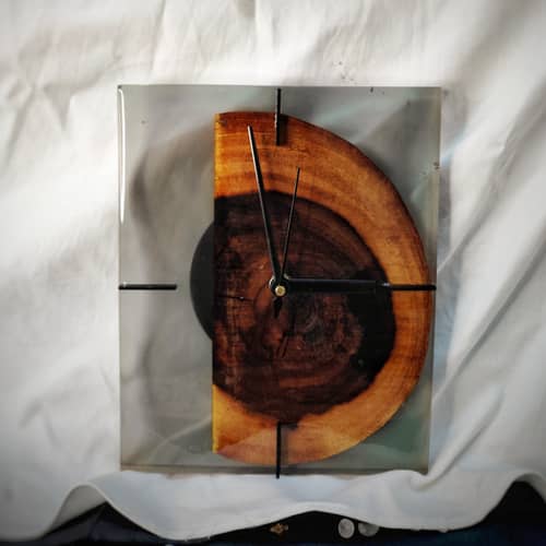 Resin Wall Clock