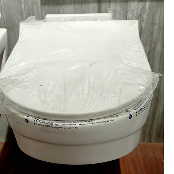 Water Closet - front_view