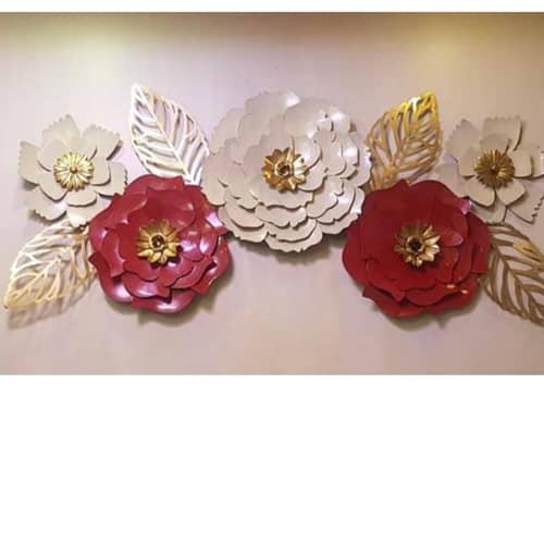 Red & White Flower Metal Wall Art