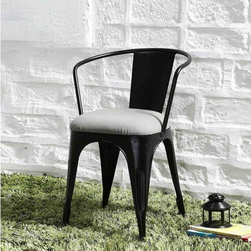 Varg Metal Cushion Chair - photo