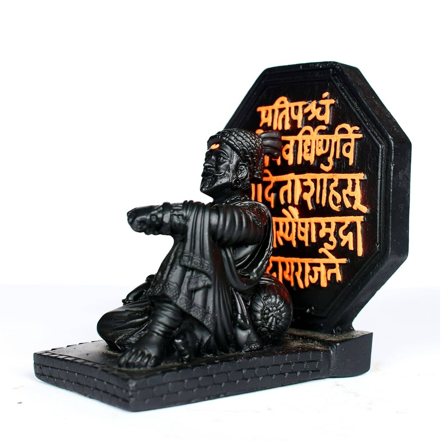 Chhatrapati Shivaji Maharaj (Rajmudra Aasan) Statue