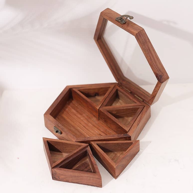 Wooden Dried Fruit Box, Multifunction Snack Storage Container Sectional Tray