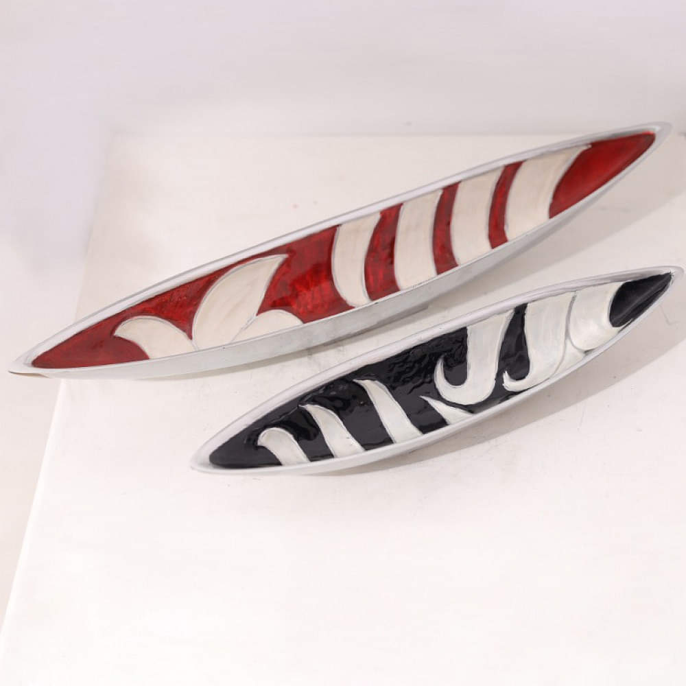 Antique Metal Multicolour Color Leaf Shape Serving Snack Platter for Home Decoration Table Top ( Set Of 2 ) - photo