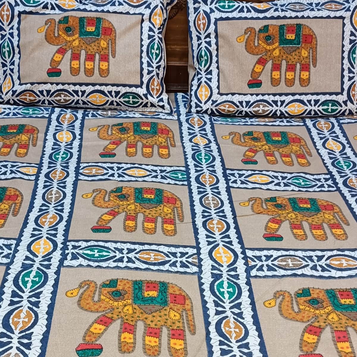 Cotton Bed-sheet with Elephant Print - rear_view