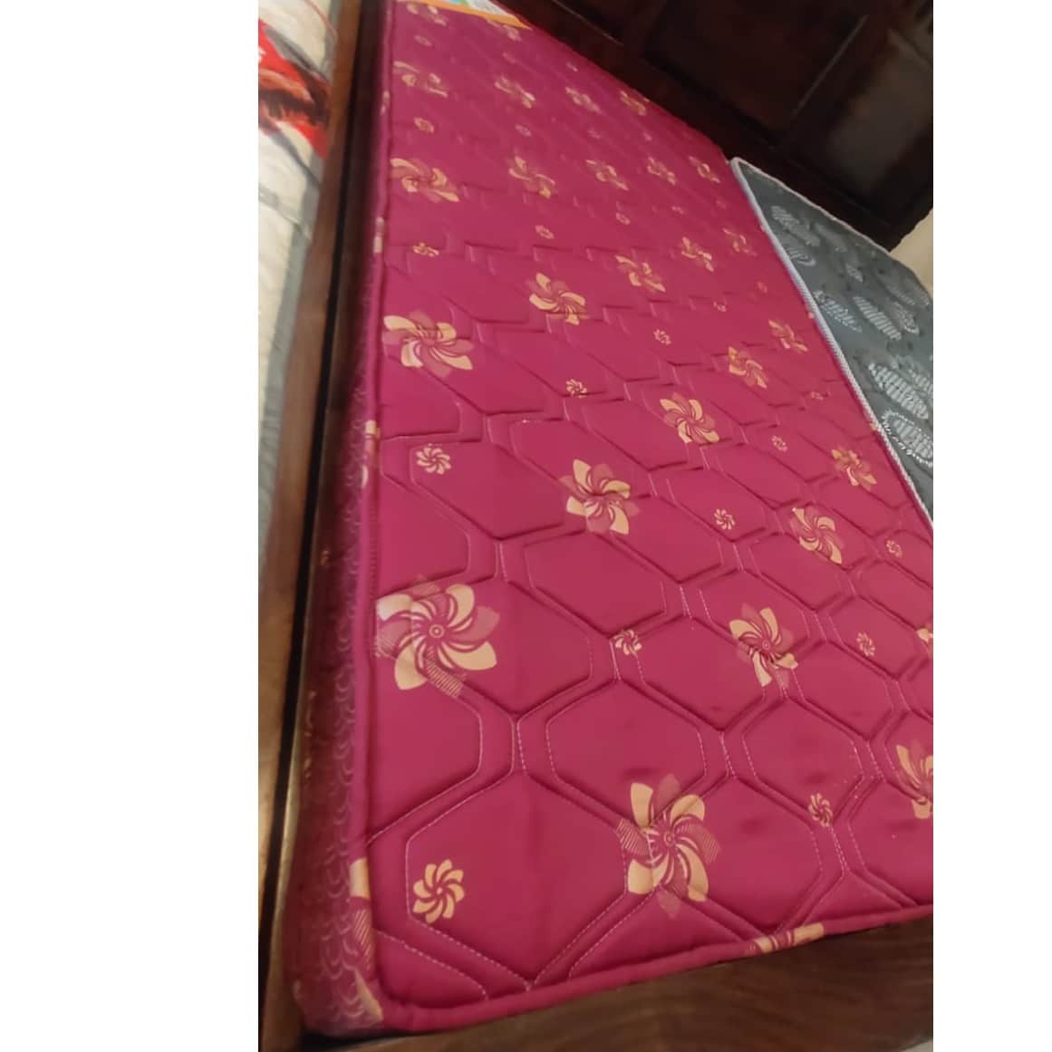 DURAFIT AMBITION MATTRESS - top_view