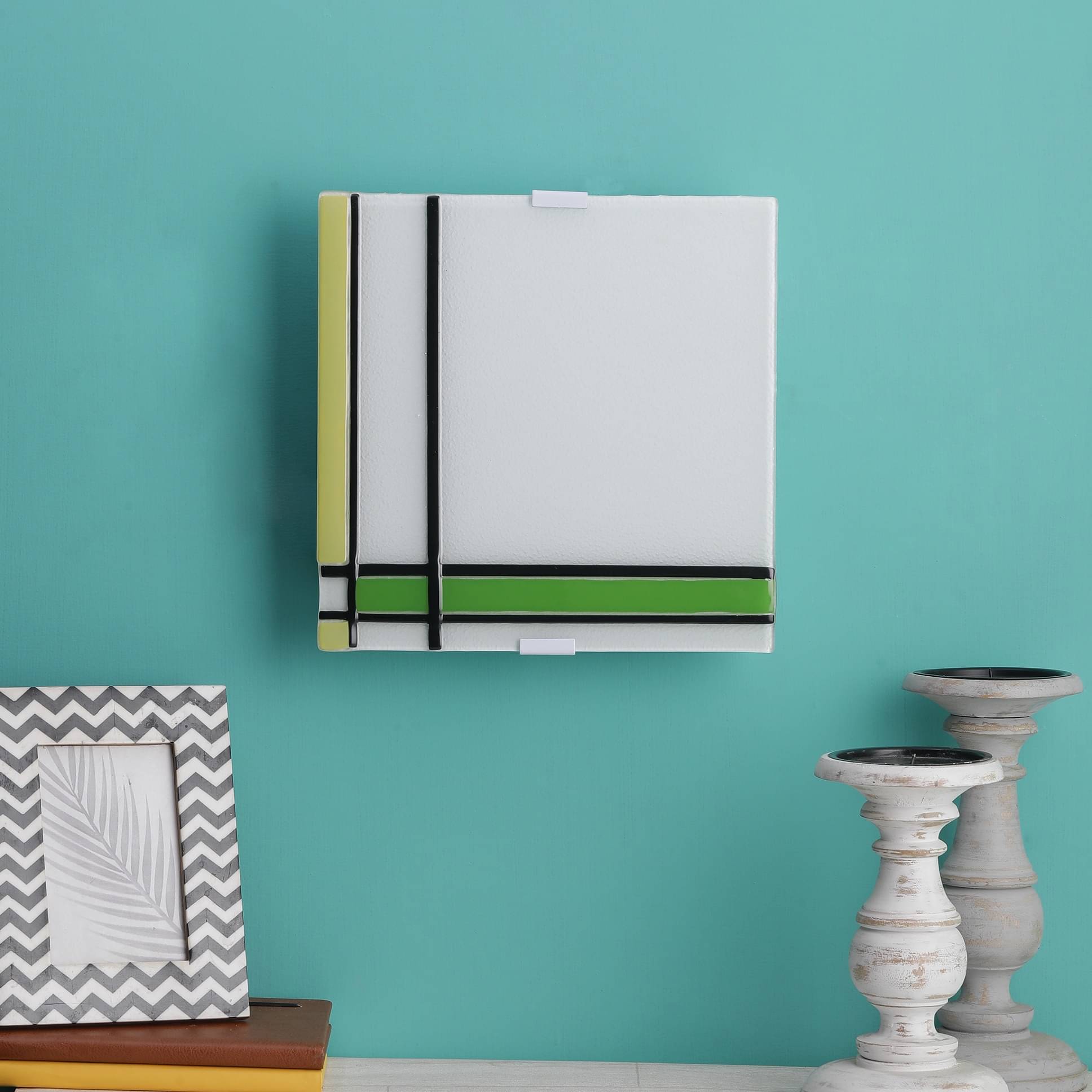 White Metal Wall Lamp 12"