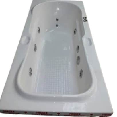 Acrylic Bath Tub - front_view