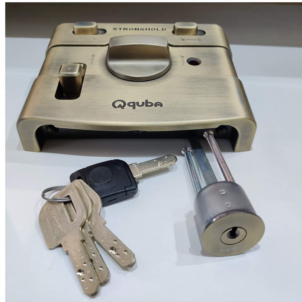 Main Door Lock - photo