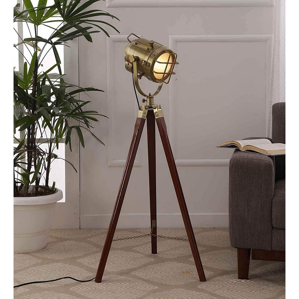 Metallic Floor Lamp Pack of 1 - photo