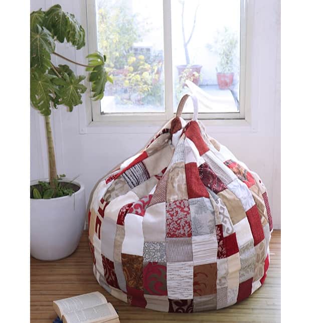 Shades of Red Beanbag Cover - top_view
