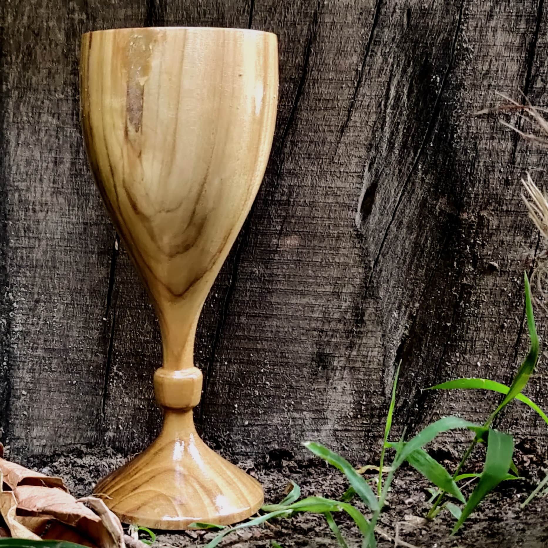 Goti Wodden  Wine Glasses - front_view