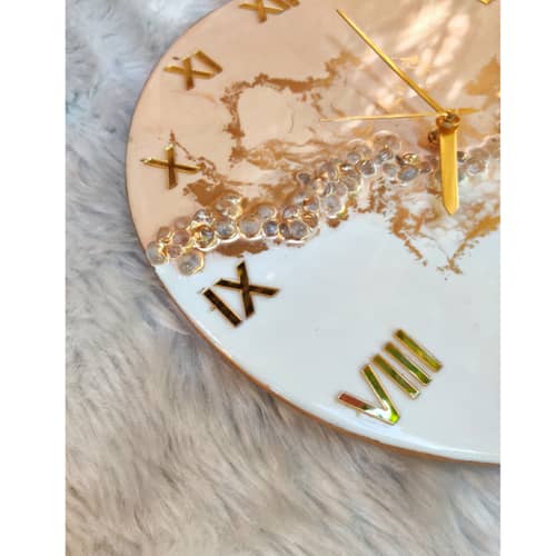 Resin Wall Clock 12 Inch Round TRDC021