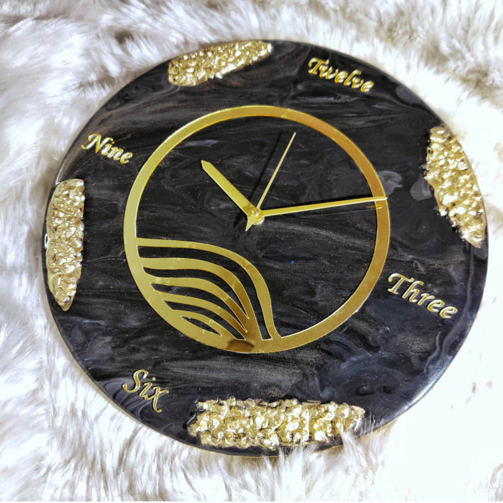 Resin Wall Clock 12 Inch Round TRDC026 - photo