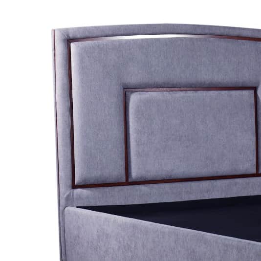 Eduardo Upholsted Queen Size Bed With Storage - right_view