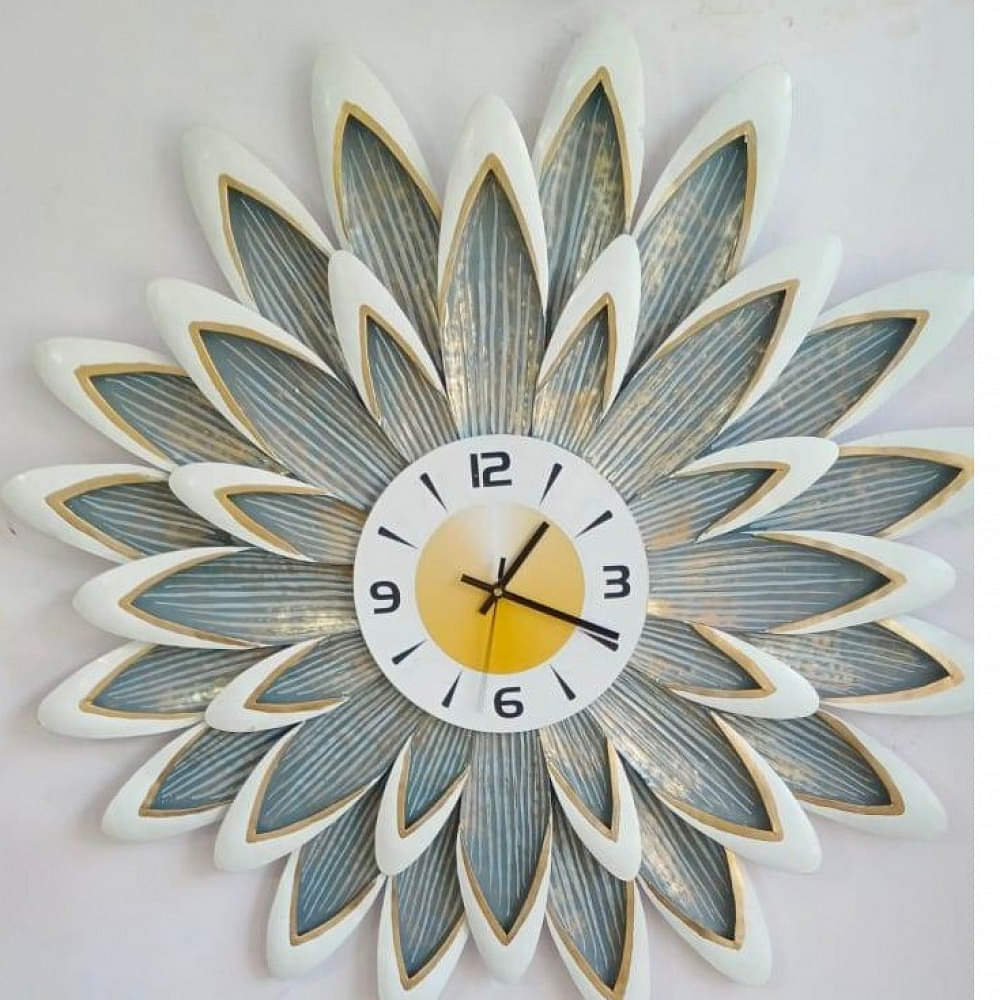Long Dual Leaves Metal Clock - photo