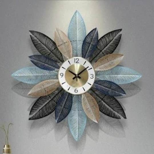 Multicolored Etched Leaves Clock - front_view