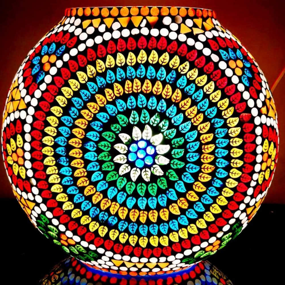 Dome shape table lamp - photo