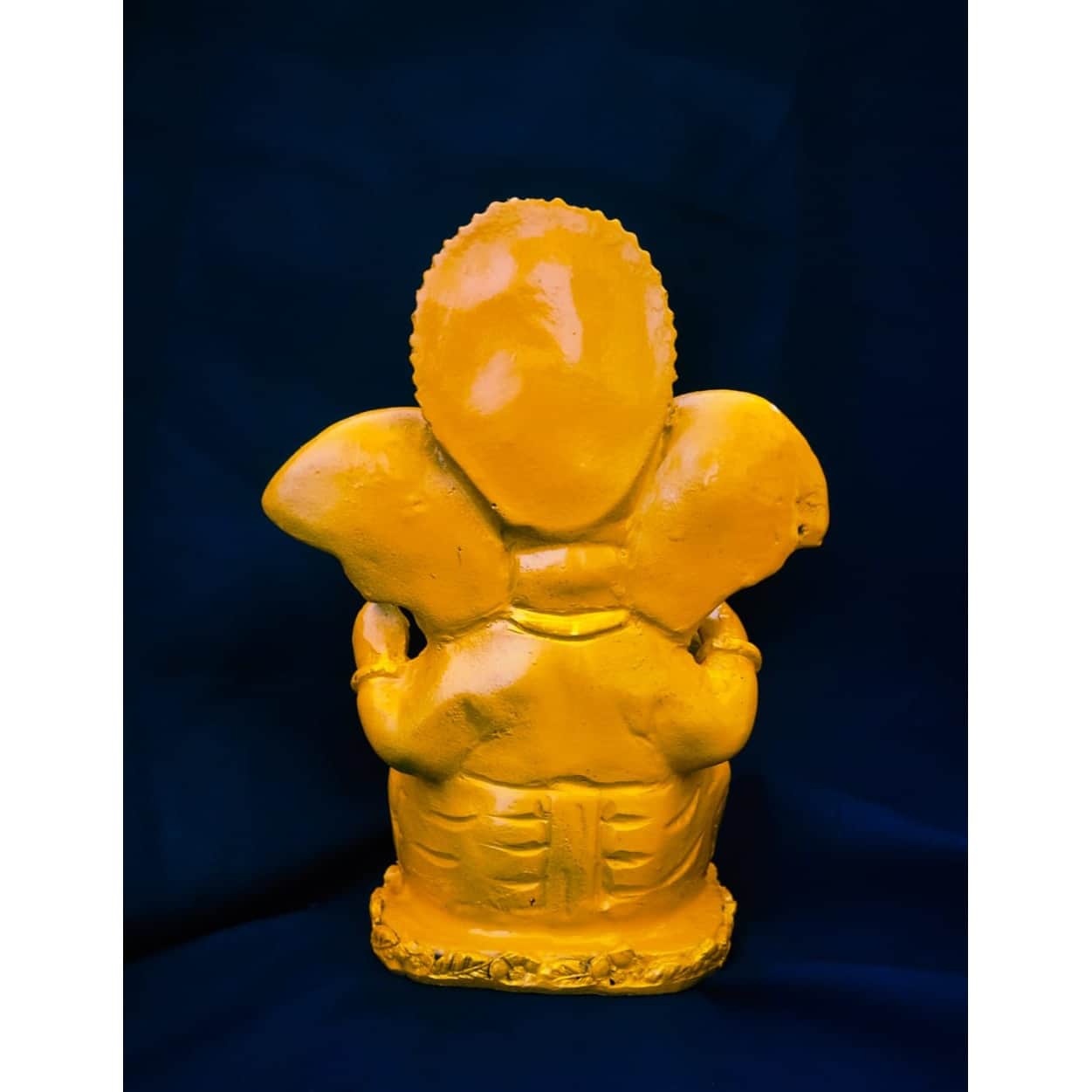 God Ganesha Statue - rear_view